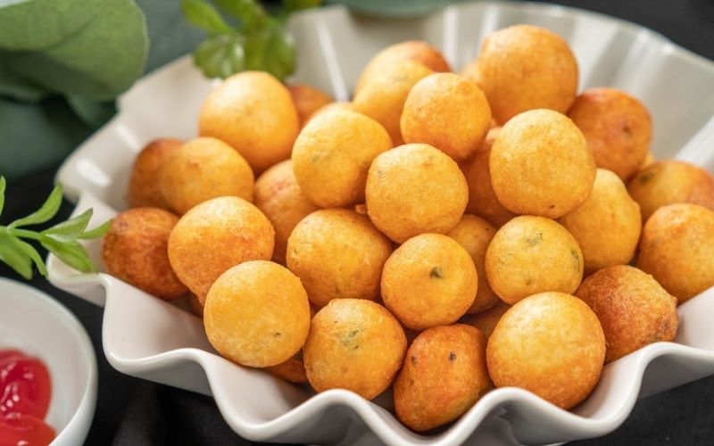 Mẹo Chiên Cá Viên Giòn Lâu, Không Bị Văng Dầu – Ai Cũng Làm Được!