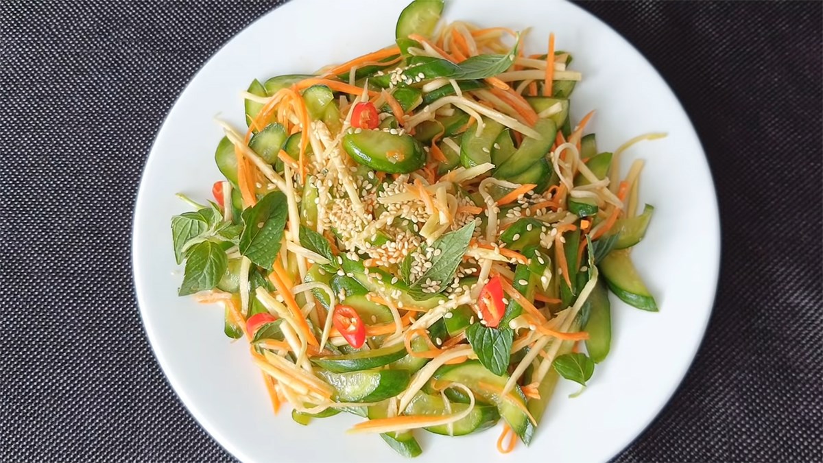 Gỏi cá viên trộn